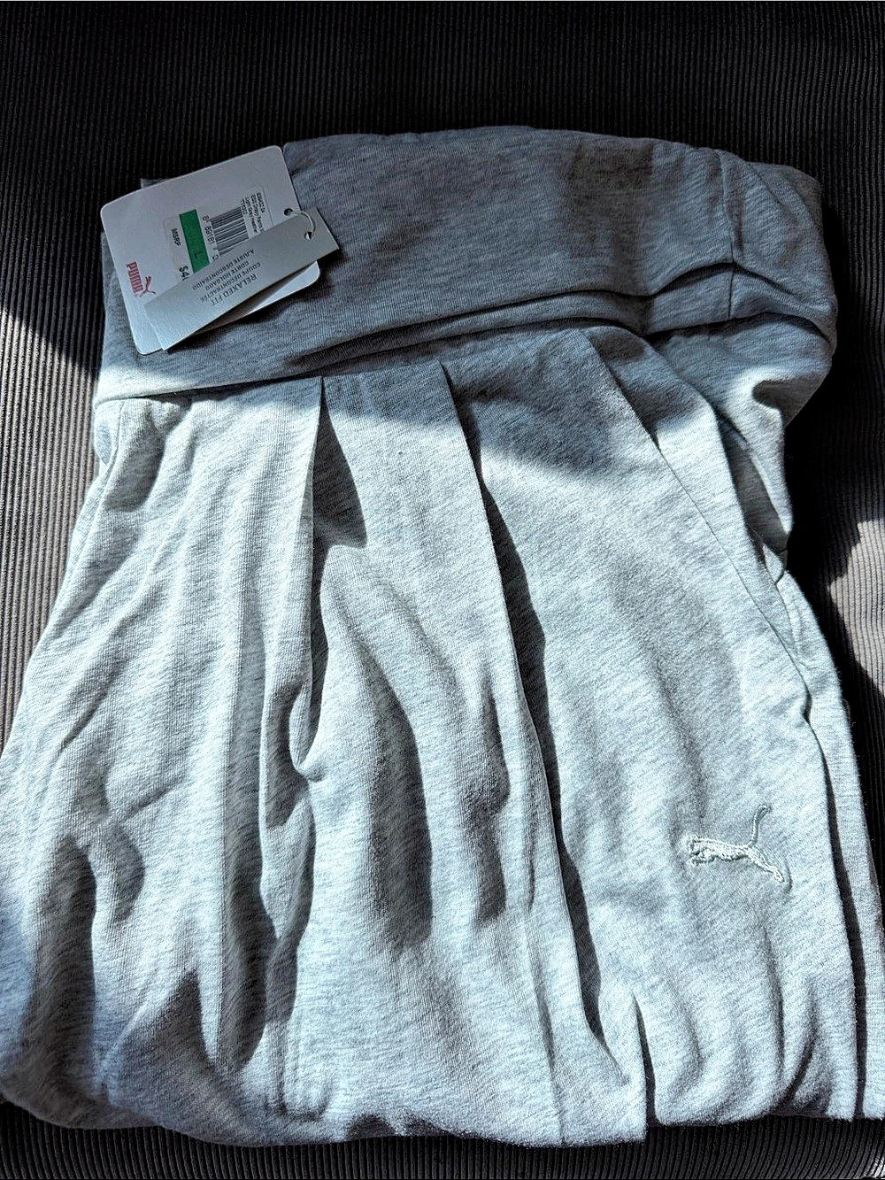 Puma ESS Drapy Pants W Gray Joggers Large